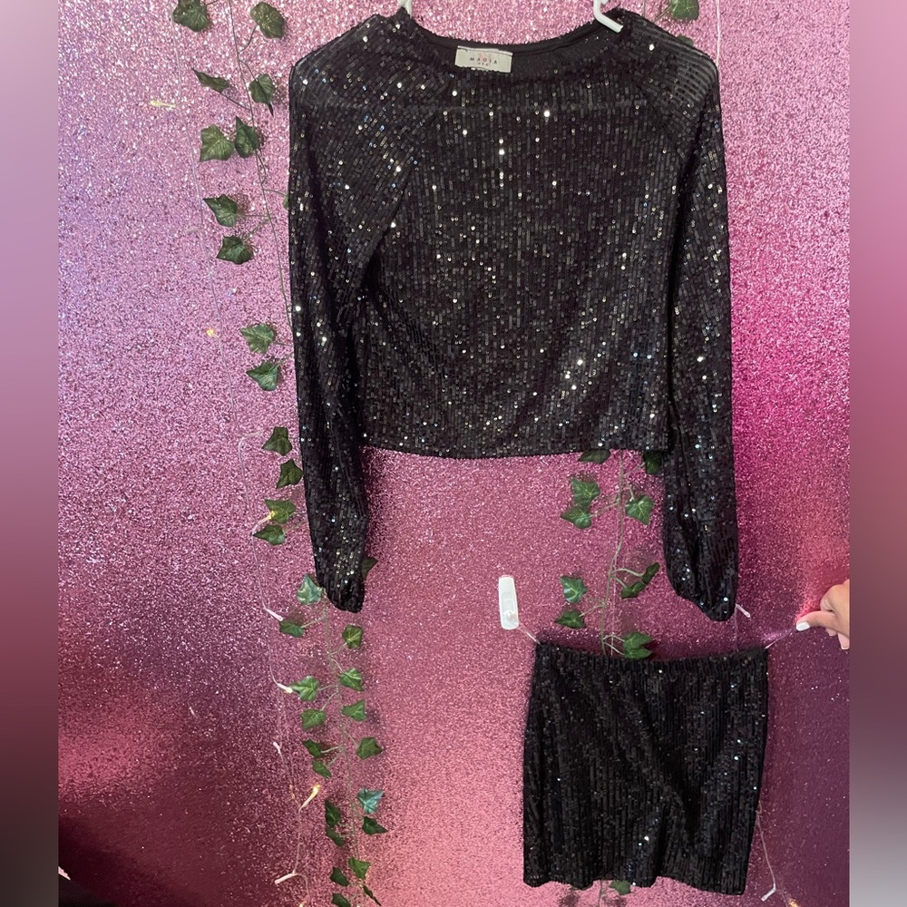 Black Sequin 2-Piece Magia Small Skirt Set